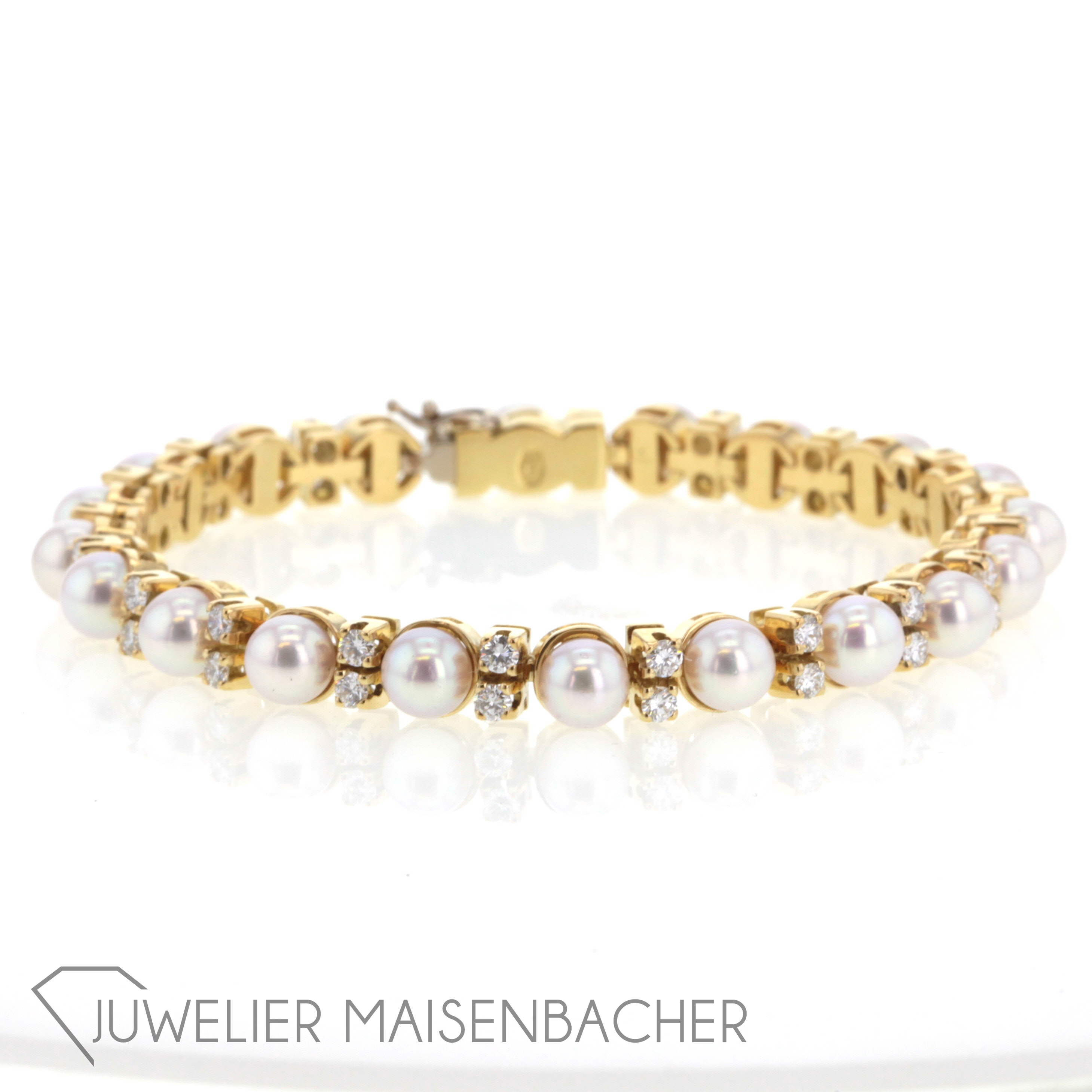 goldenes Perlenarmband