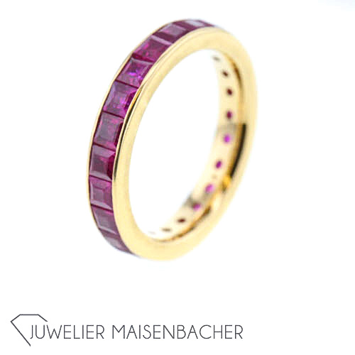 Set aus zwei Damen Ringen Rubin und Smaragd Ringgröße 49