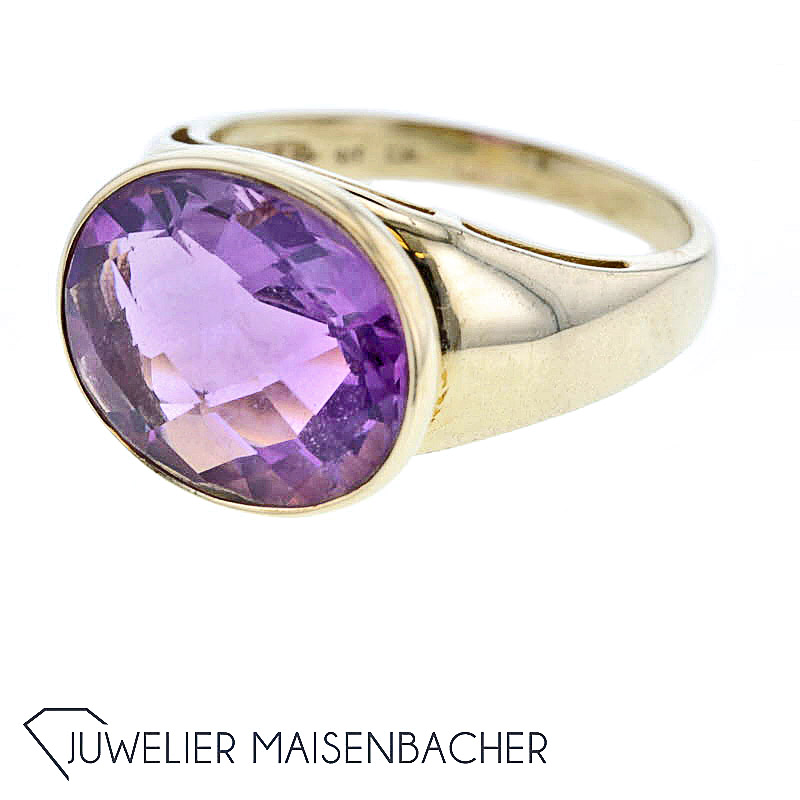 Amethyst Gold Ring