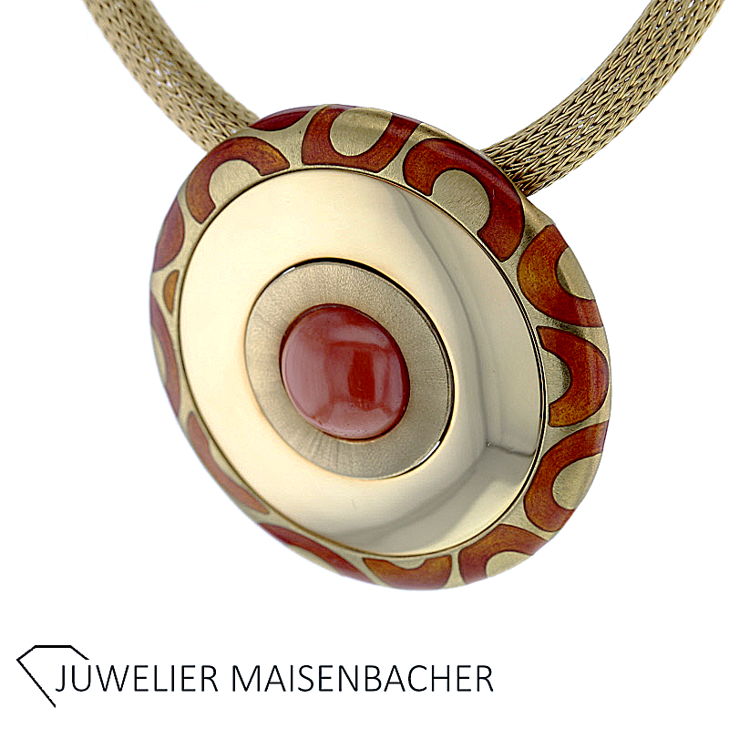 Außergewöhnliches Strick-Collier mit Anhänger "Diskus" MOMO Koralle