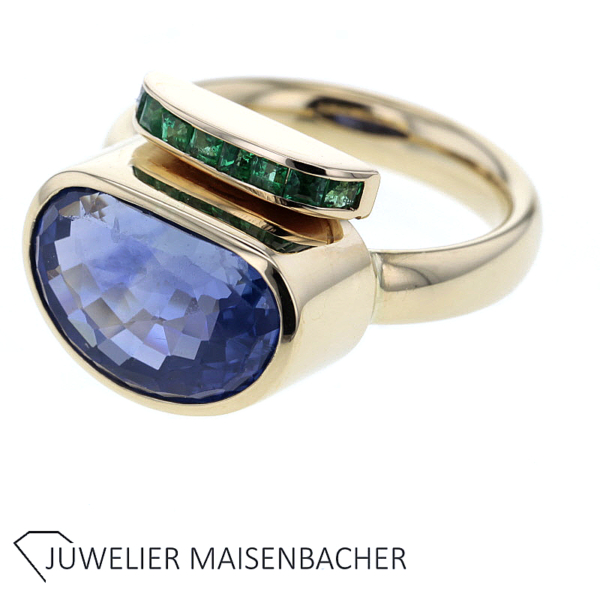 Bezaubernder Ring mit Saphir und Smaragd Besatz in Gold – Bild 3