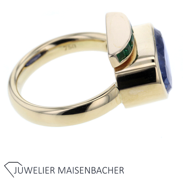 Bezaubernder Ring mit Saphir und Smaragd Besatz in Gold – Bild 2