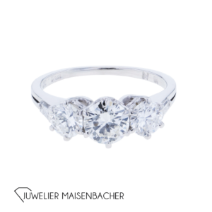 Wunderschöner Diamantring in 950er Platin mit 5 Diamanten