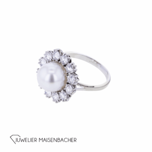 Ring mit Südseeperle und Brillanten in 750er Weißgold